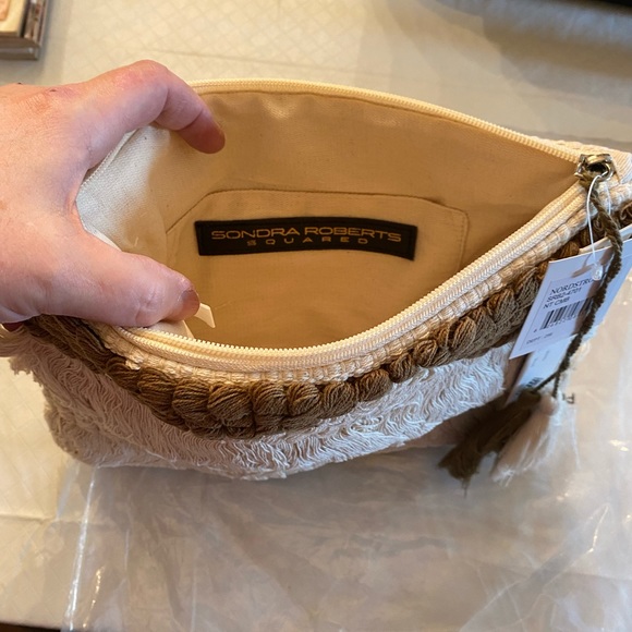 Fringed Clutch Bag - Picture 3 of 3